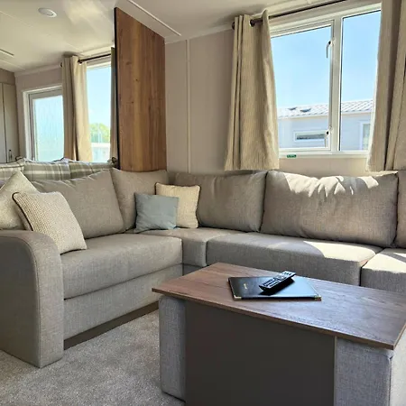 Linwater Caravan Park - Luxury Lodges And Static Caravans Near Edinburgh Newbridge  Exterior photo