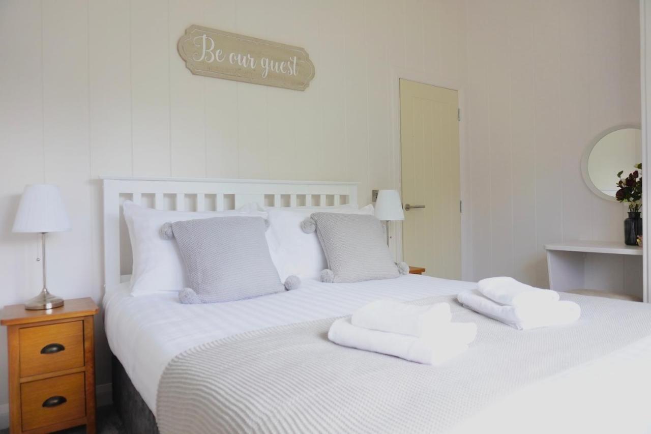 Linwater - Luxury And Static Caravans Near Edinburgh Lodge Newbridge (Lothian)