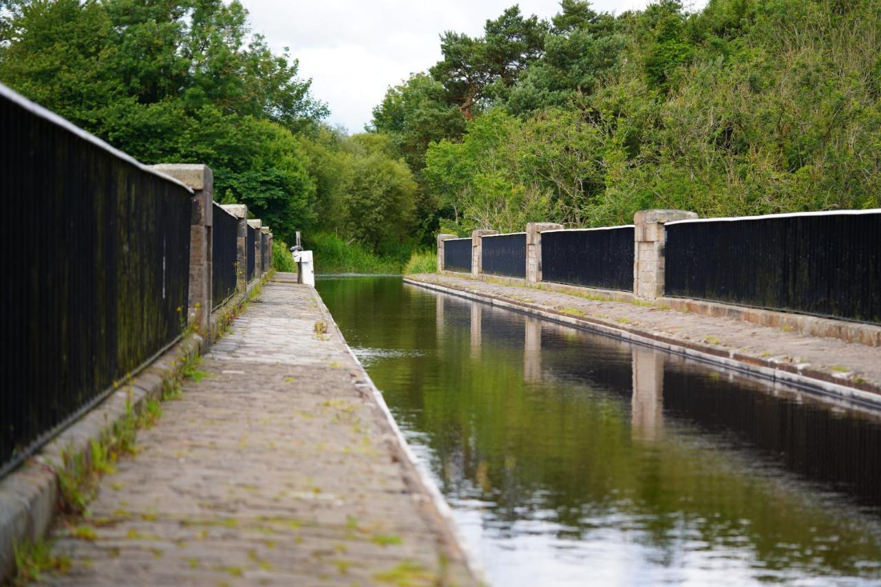 Lodge Linwater - Luxury And Static Caravans Near Edinburgh *