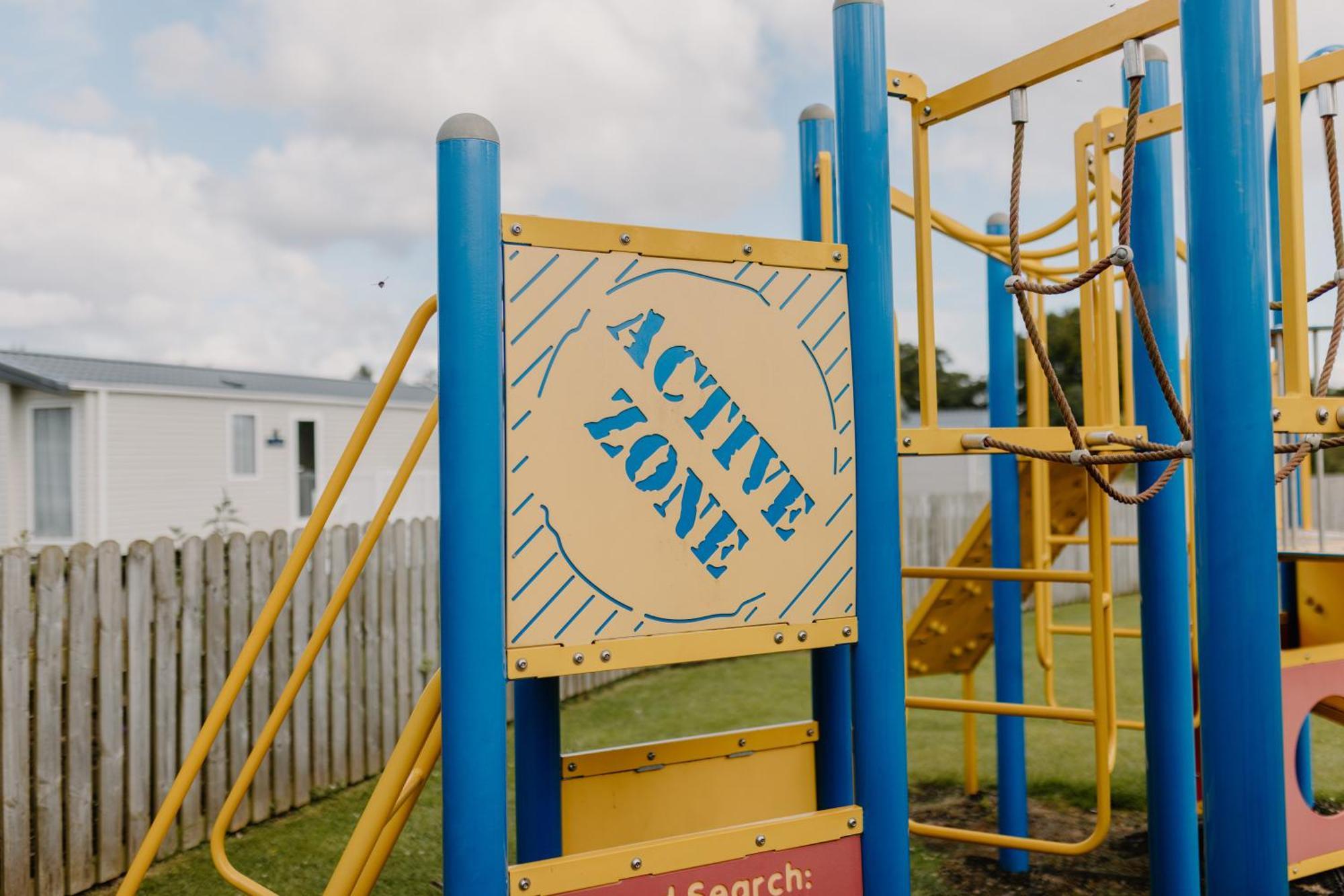 Lodge Linwater - Luxury And Static Caravans Near Edinburgh *