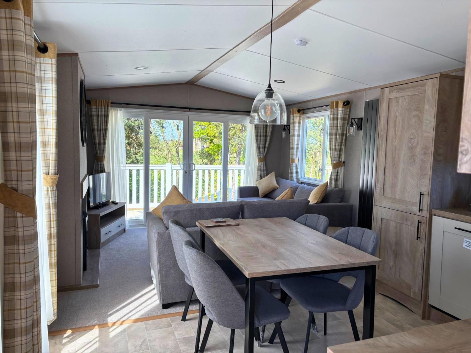 Linwater - Luxury And Static Caravans Near Edinburgh Lodge Newbridge (Lothian)