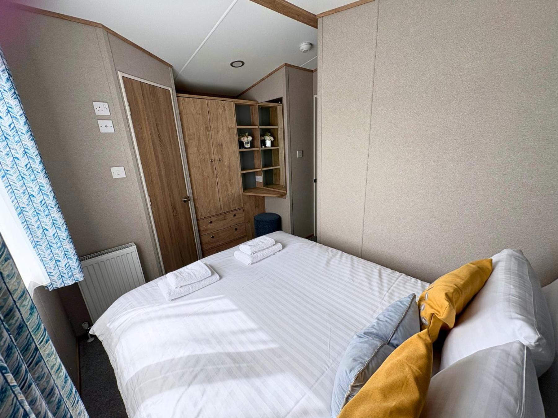 Linwater - Luxury And Static Caravans Near Edinburgh Lodge Newbridge (Lothian)
